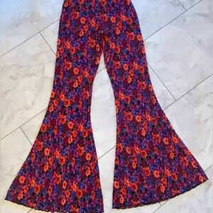 Wild Fable Fit and Flare Pants Women’s XXS / 31”Inseam Vivid Floral Bell Bottoms